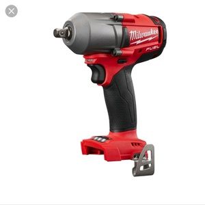 Meet your Posher, Amos